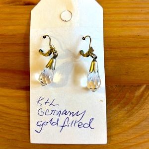 Gold vintage earrings